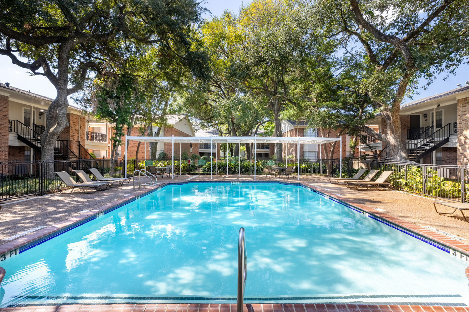 Apartamentos Colony Oaks en Bellaire - comodidades de la comunidad foto 5